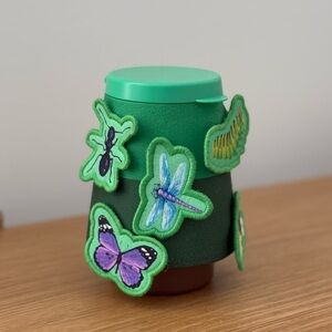 Lovery Montessori Fuzzy Bug Shrub